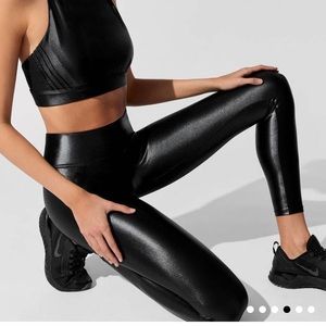 Carbón38 regular rise takara shine leggings